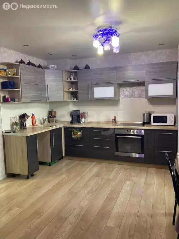 3-комнатная квартира: Обь, улица Калинина, 20 (70.3 м) - Фото 1