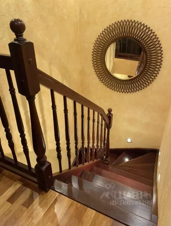 3-к кв. Санкт-Петербург, Санкт-Петербург, Петергоф Разводная ул., 10 ... - Фото 0