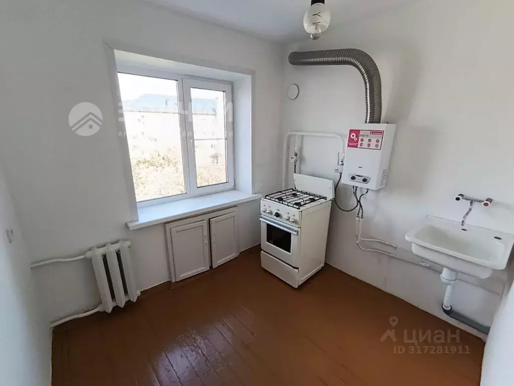2-к кв. Чувашия, Чебоксары просп. Ленина, 42к1 (43.0 м) - Фото 0
