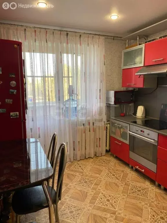 2-комнатная квартира: Ялуторовск, улица Дзержинского, 1 (52 м) - Фото 1