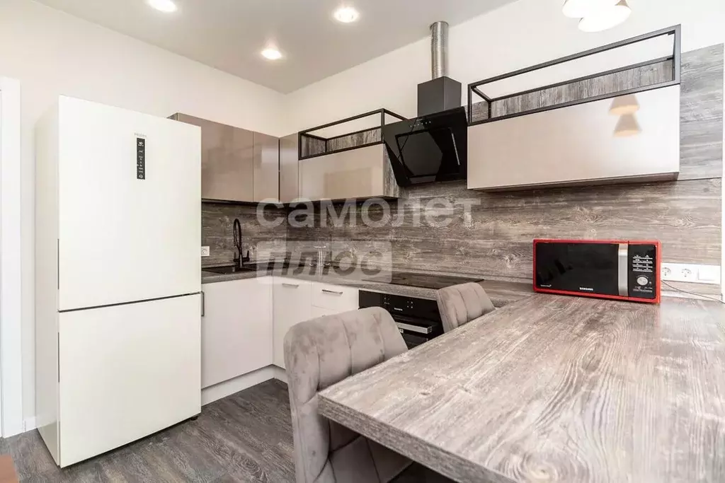 3-к кв. Пермский край, Пермь ул. Карла Модераха, 6 (74.5 м) - Фото 2