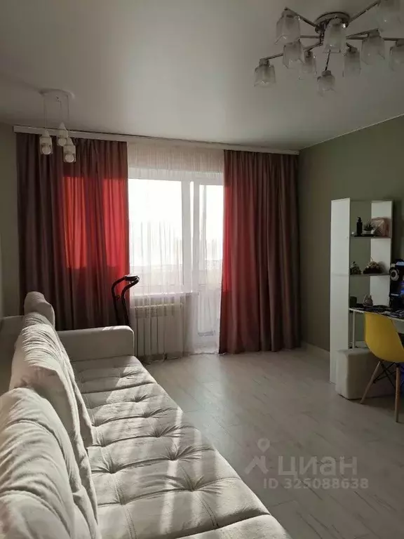 1-к кв. Омская область, Омск ул. Звездова, 103 (45.0 м) - Фото 2