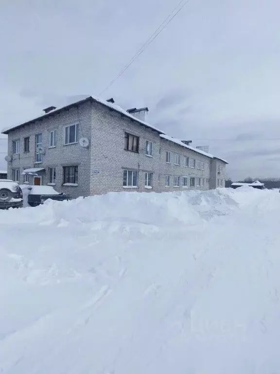2-к кв. Свердловская область, Малышевский муниципальный округ, пос. ... - Фото 1