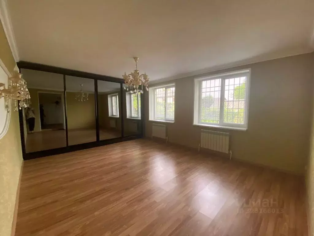 2-к кв. Кабардино-Балкария, Нальчик ул. Карашаева (55.0 м) - Фото 1