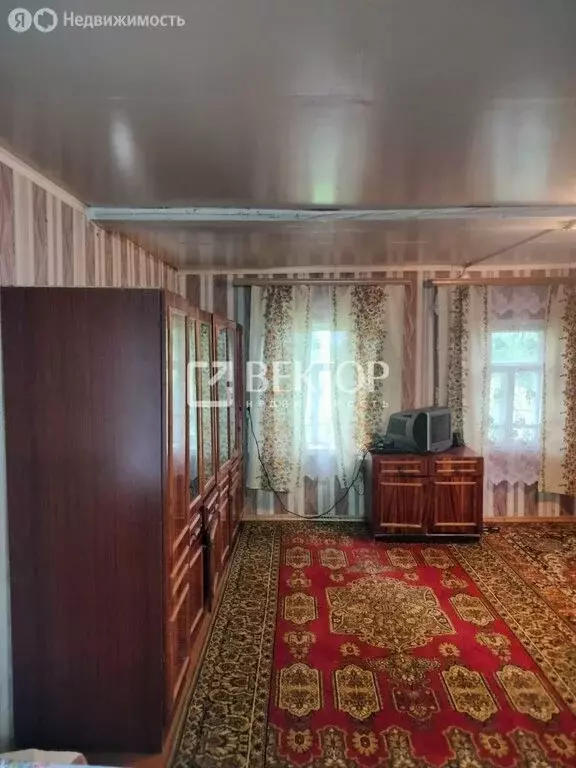 Дом в Буйский район, Центральное сельское поселение, деревня Логиново ... - Фото 2