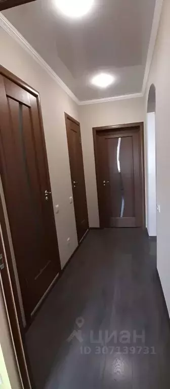 3-к кв. Белгородская область, Старый Оскол Восточный мкр, 14 (64.0 м) - Фото 2