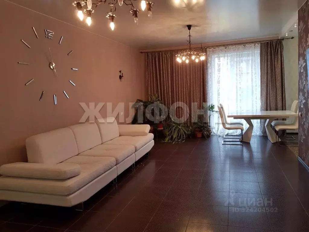 Коттедж в Новосибирская область, Бердск пер. Рубиновый (300 м) - Фото 1