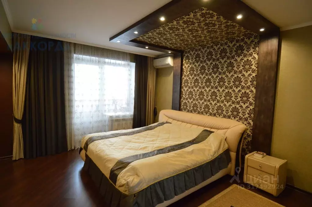 3-к кв. Алтайский край, Барнаул Пролетарская ул., 56 (140.0 м) - Фото 1