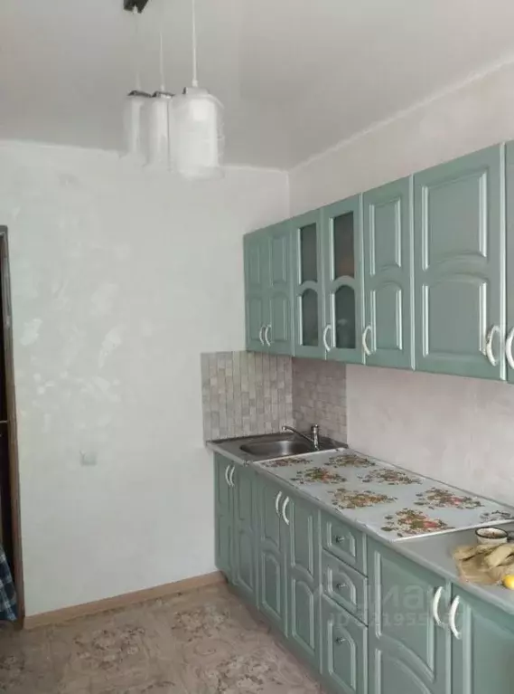 2-к кв. Омская область, Омск Береговой мкр, ул. Киселева, 33 (51.3 м) - Фото 0