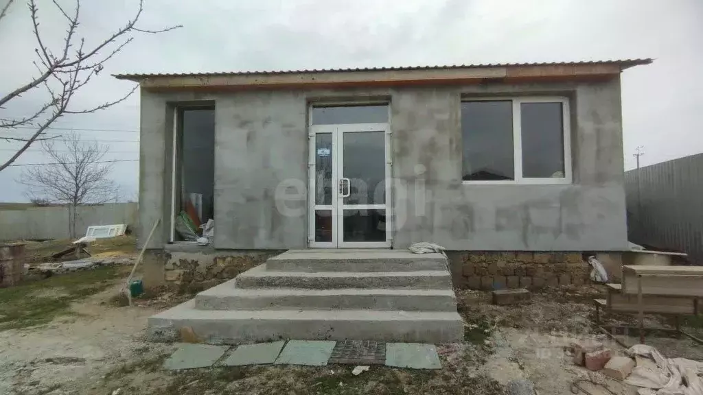 Дом в Крым, Симферопольский район, Трудовское с/пос, Благовещенск СПК  ... - Фото 1