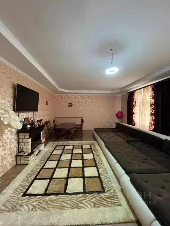 Дом в Оренбургская область, Ясный Летная ул. (220 м) - Фото 1