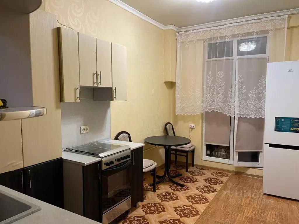 1-к кв. Краснодарский край, Геленджик Курортная ул., 14А (42.0 м) - Фото 0