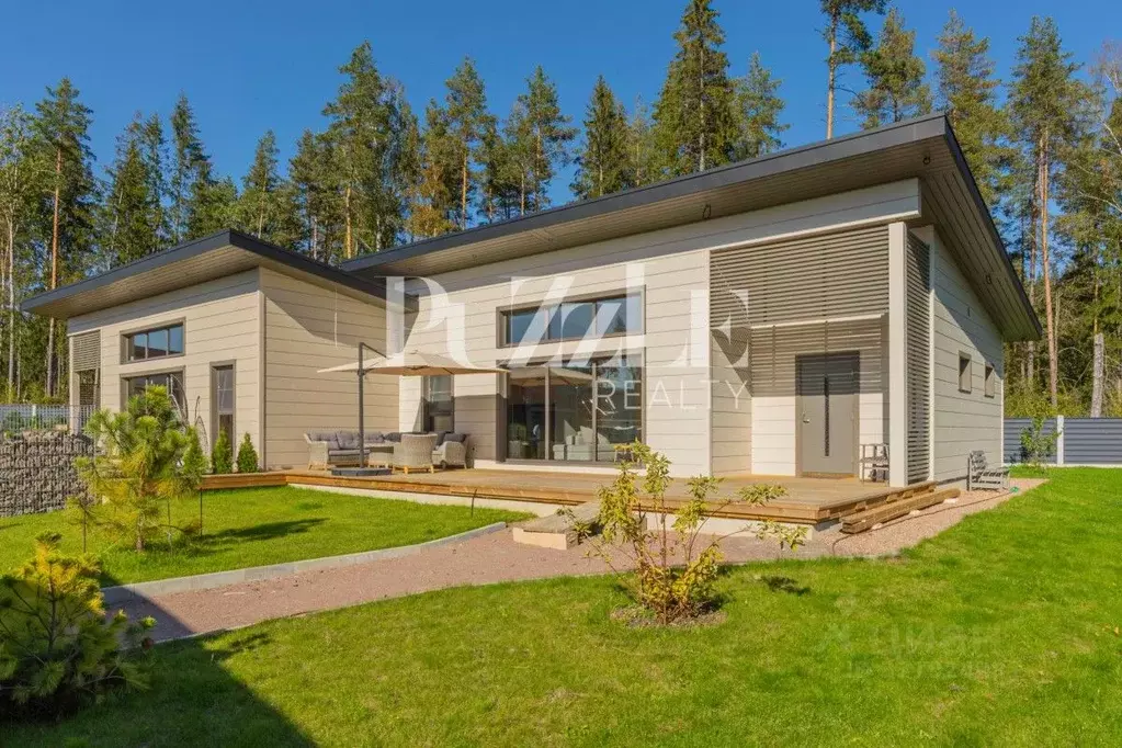 Дом в Ленинградская область, Сертолово Всеволожский район, Медное ... - Фото 1