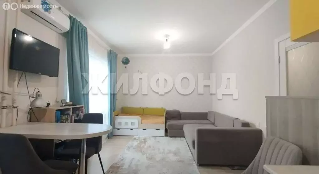 Квартира-студия: Новосибирск, улица Ясный Берег, 9 (32.5 м) - Фото 2