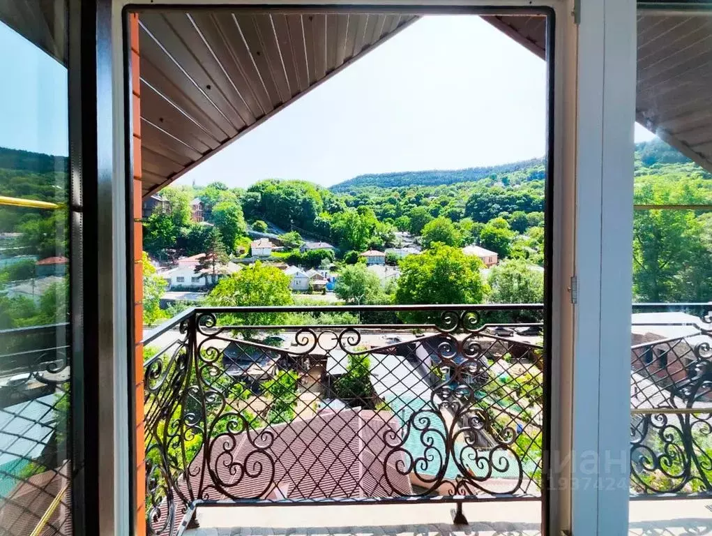 Дом в Ставропольский край, Кисловодск Ольховская ул., 43 (40 м) - Фото 1