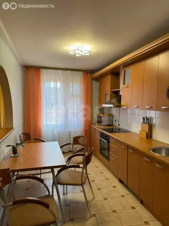 3-комнатная квартира: Тюмень, Фабричная улица, 1 (62 м) - Фото 1