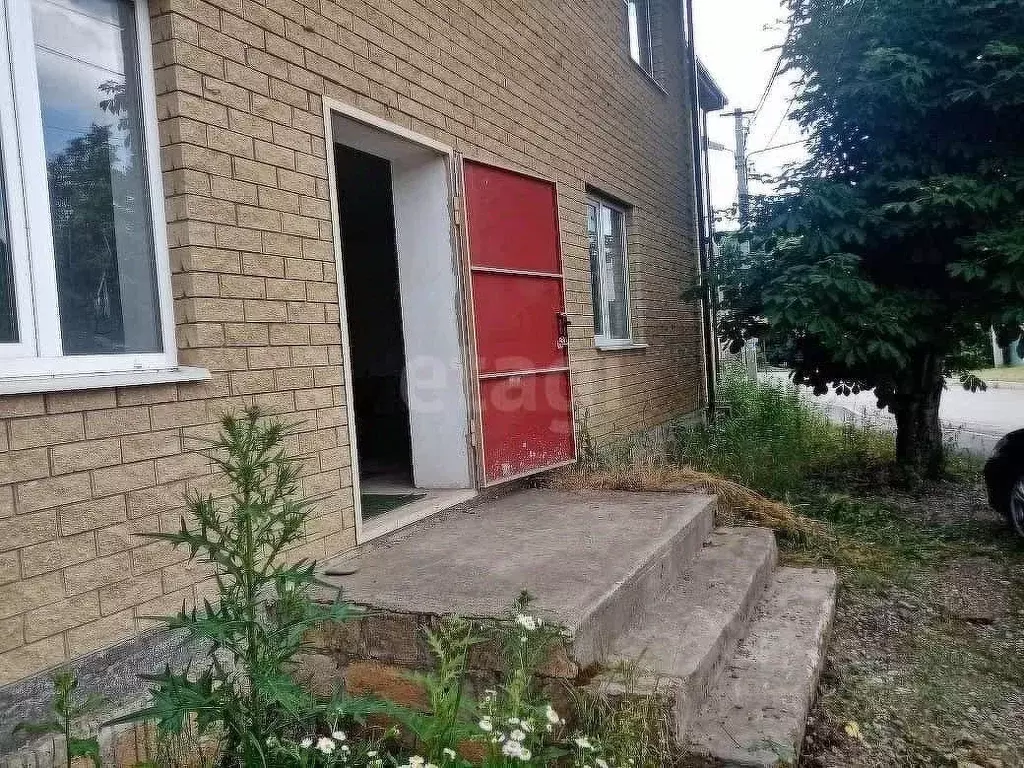 Дом в Ставропольский край, Ставрополь № 33 мкр, ул. Пазарджикская, 36А ... - Фото 2