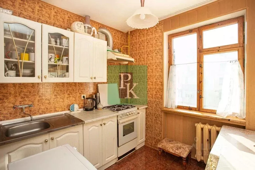 2-к кв. Севастополь просп. Октябрьской Революции, 37 (44.3 м) - Фото 1