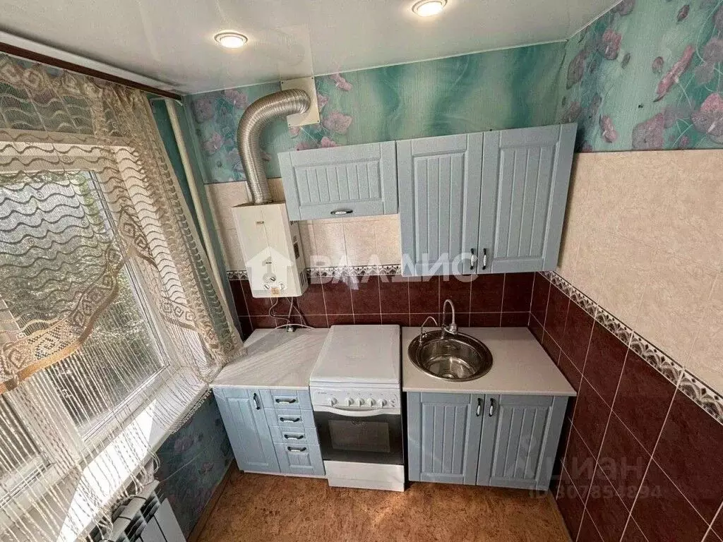 4-к кв. Тульская область, Новомосковск Донская ул., 8 (57.7 м) - Фото 2