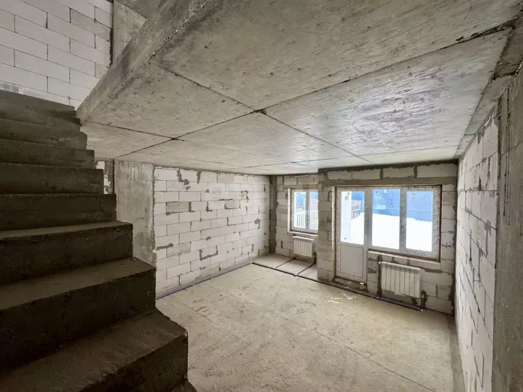 Таунхаус в Московская область, Красногорск городской округ, д. ... - Фото 1