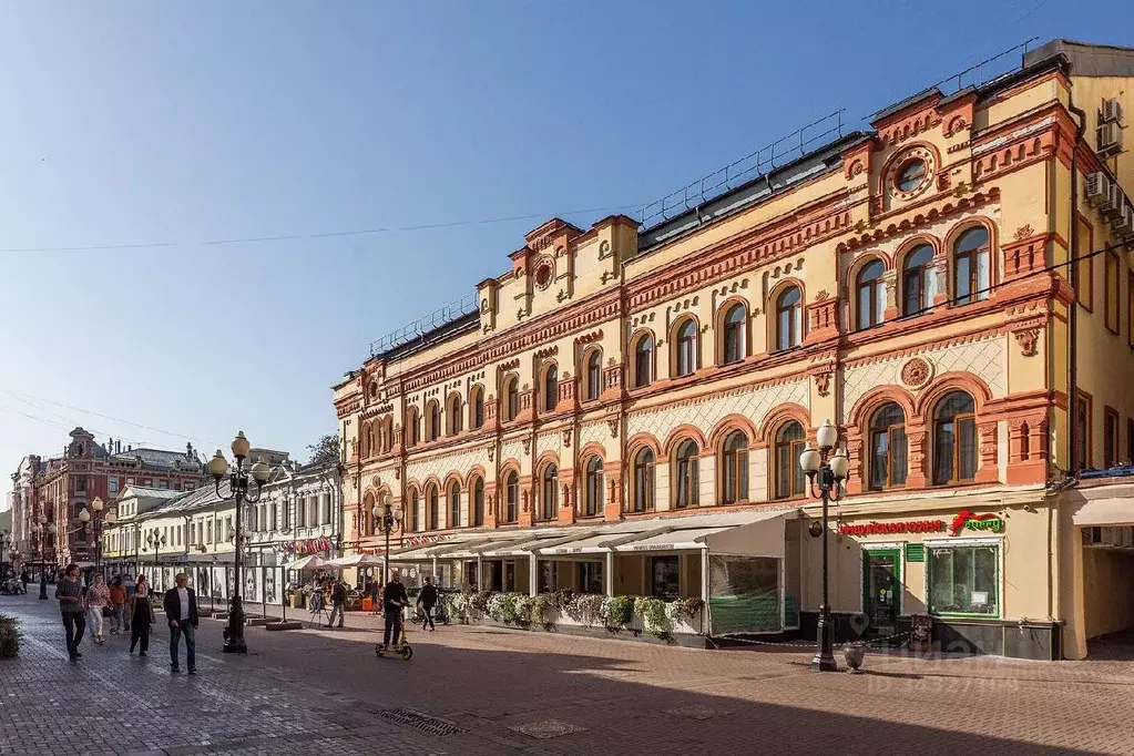 Помещение свободного назначения в Москва ул. Арбат, 32 (220 м) - Фото 0