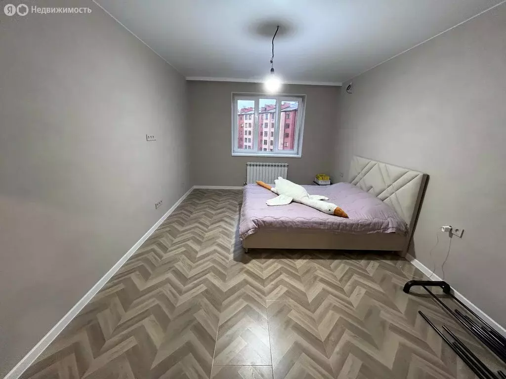 1-комнатная квартира: Владикавказ, улица Билара Кабалоева, 10Б (50 м) - Фото 2