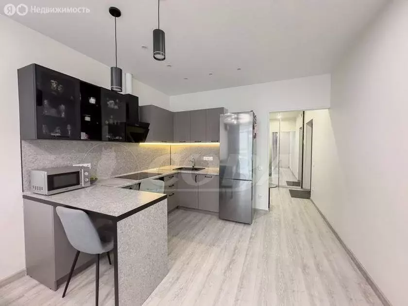 Квартира-студия: Тюмень, улица Газовиков, 73 (29.3 м) - Фото 1