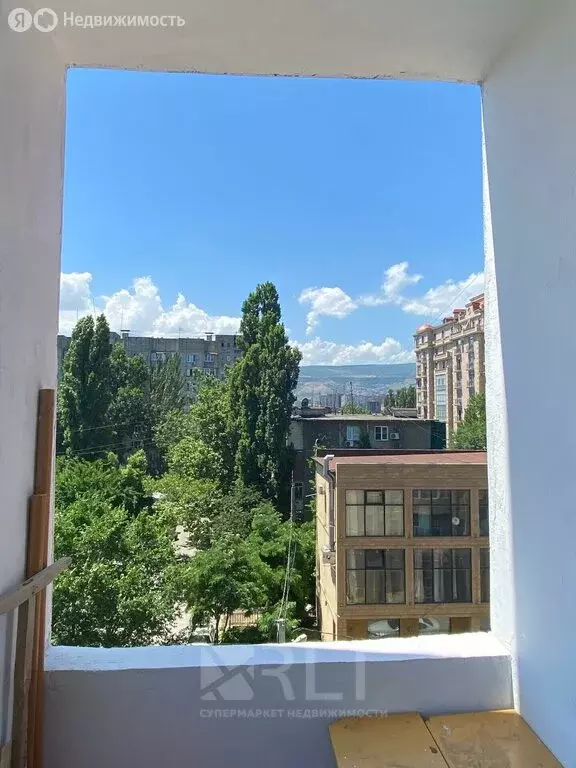 1-комнатная квартира: Махачкала, улица Лаптиева, 58А (45 м) - Фото 1