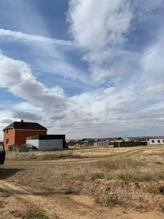 Участок в Калмыкия, Целинный район, с. Троицкое ул. Степная (6.0 сот.) - Фото 1