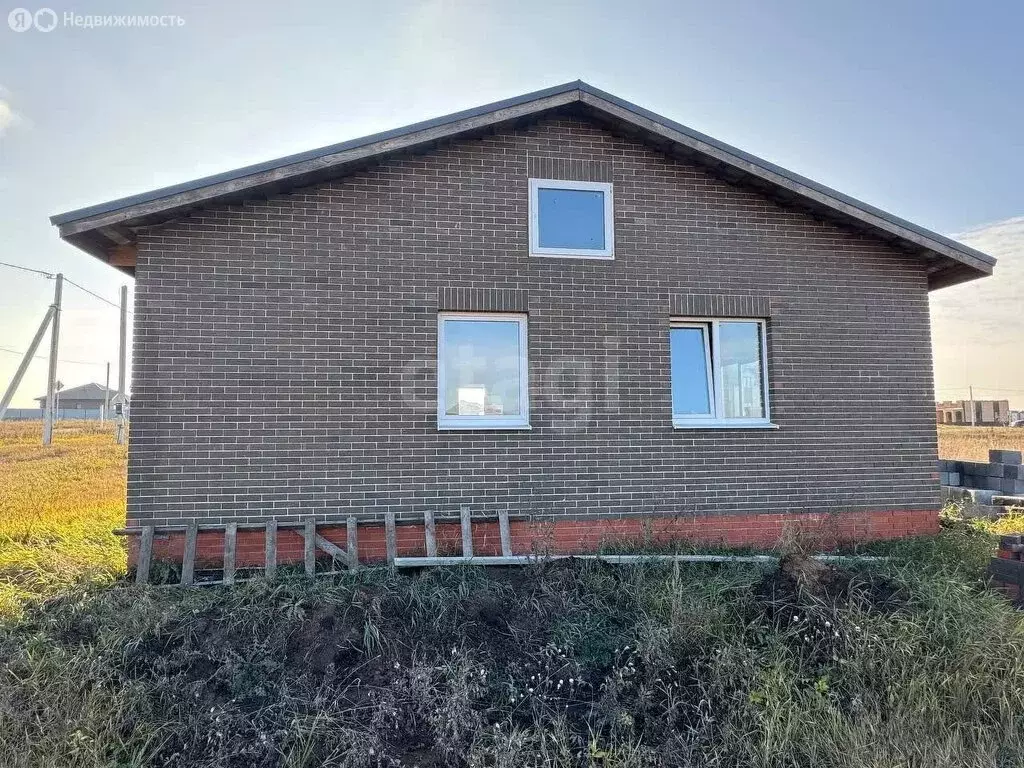 Дом в Стрелецкое, Белгородская улица (100 м) - Фото 1