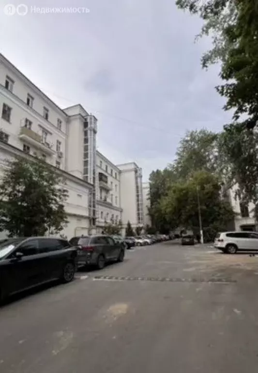 3-комнатная квартира: Москва, Красноказарменная улица, 3 (117.4 м) - Фото 1
