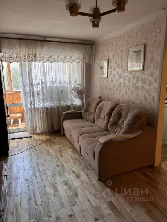 2-к кв. Омская область, Омск Городок Нефтяников мкр, ул. Андрианова, ... - Фото 1