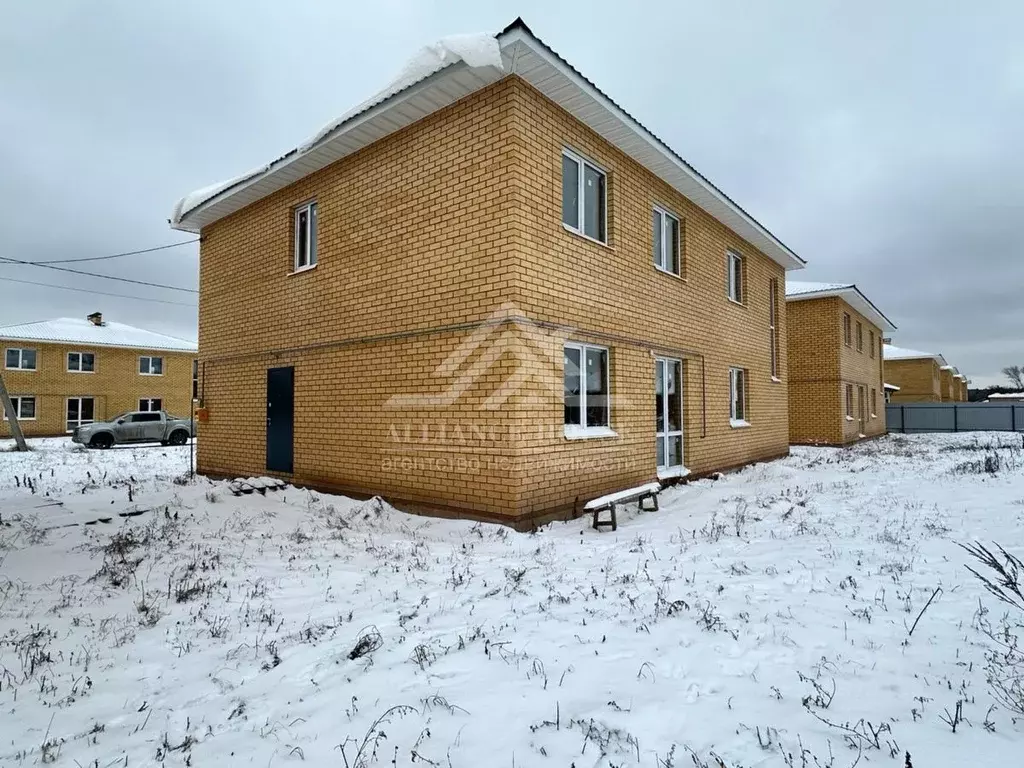 Таунхаус в Татарстан, Высокогорский район, пос. Дачное Береговая ул. ... - Фото 2