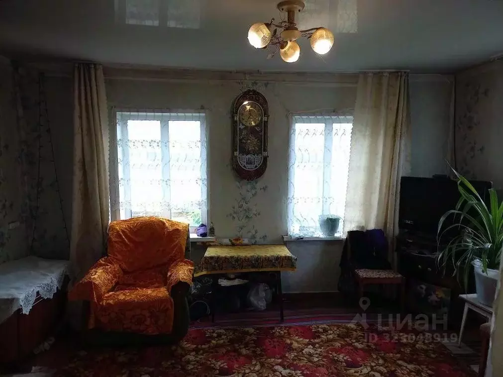 Дом в Кемеровская область, Белово Сенная ул. (38 м) - Фото 2