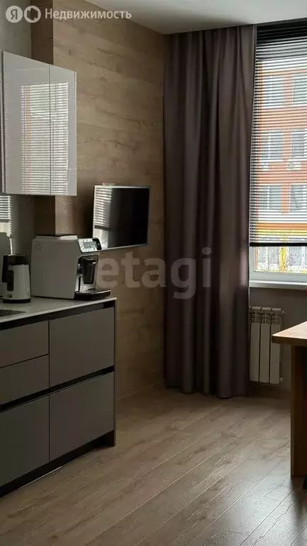 3-комнатная квартира: Кемерово, жилой район Лесная Поляна, Осенний ... - Фото 2