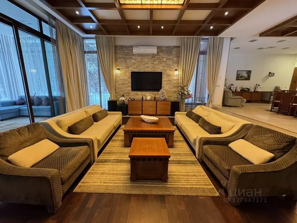 Дом в Московская область, Одинцовский городской округ, д. Маслово ... - Фото 1