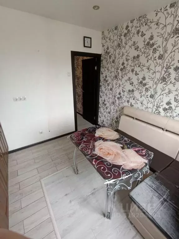 2-к кв. Ульяновская область, Ульяновск ул. Ефремова, 143 (56.0 м) - Фото 0