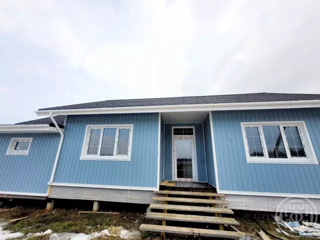 Дом в Ленинградская область, Гатчинский муниципальный округ, с. ... - Фото 1