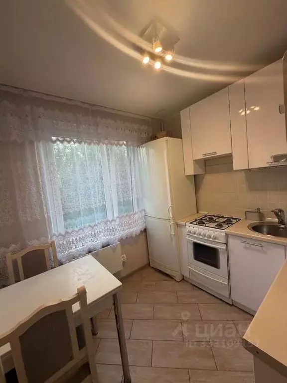 3-к кв. Москва ул. 50 лет Октября, 25 (50.0 м) - Фото 1