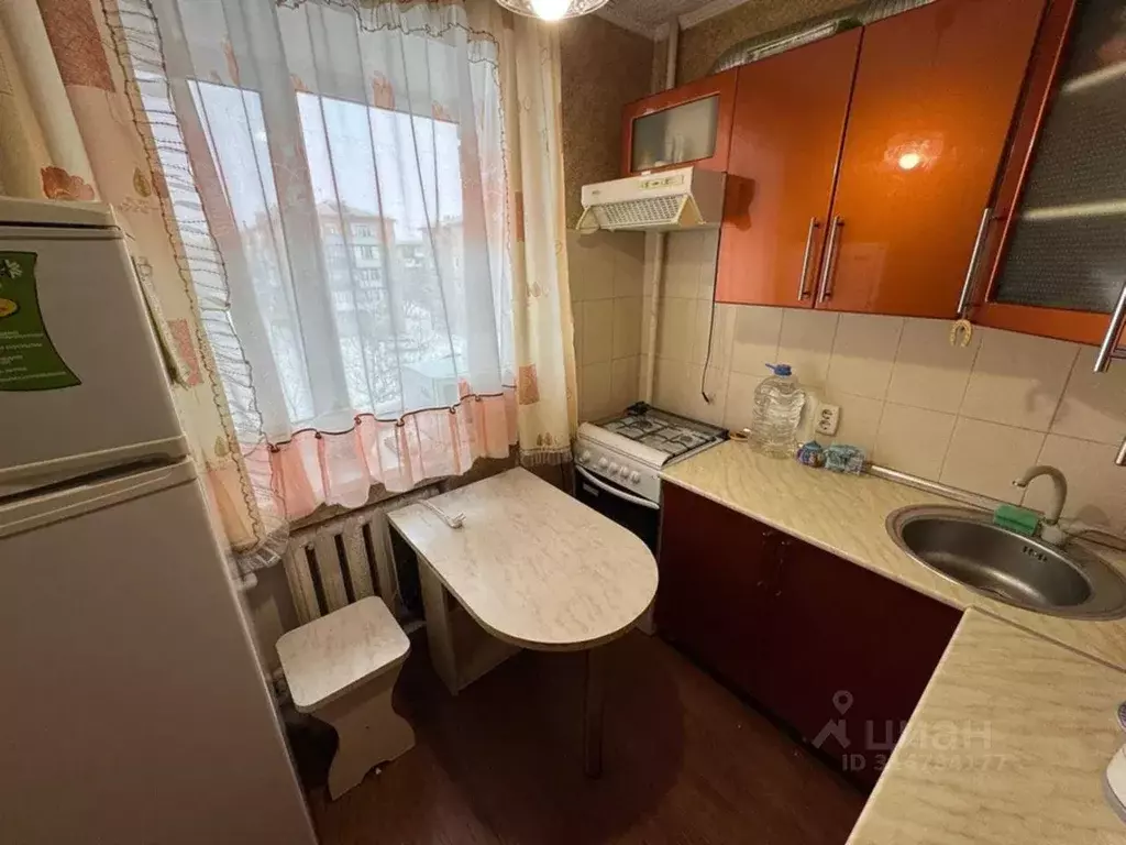 Квартира, 3 комнаты, 60 м - Фото 1