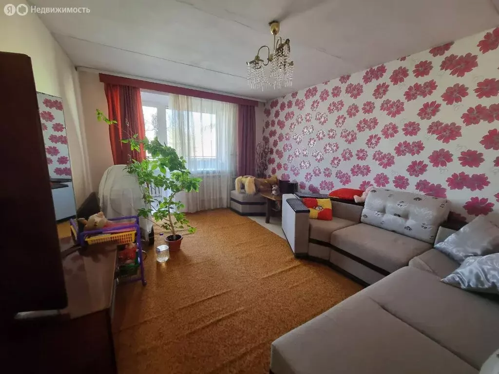 2-комнатная квартира: Невьянск, улица Карла Маркса, 14 (45.7 м) - Фото 0