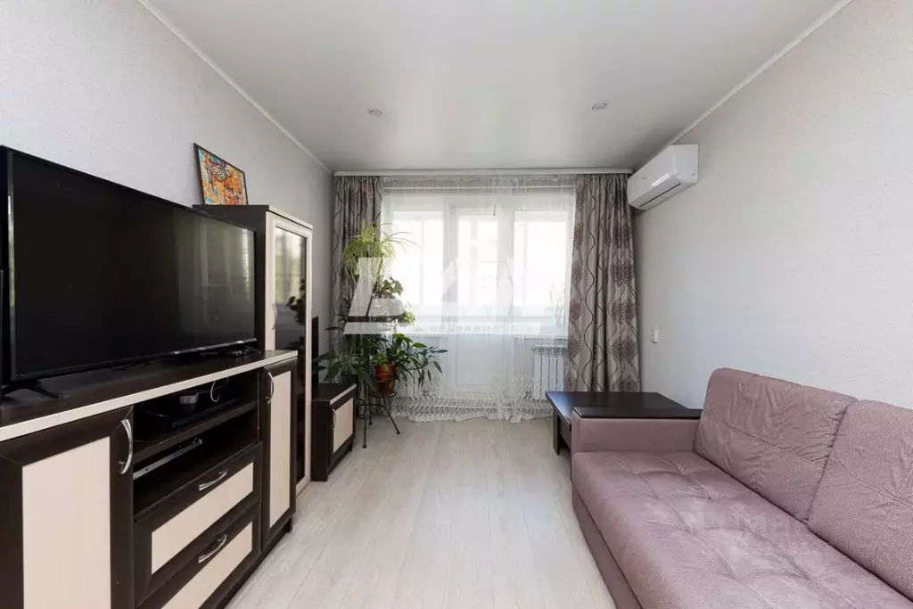 3-к кв. Челябинская область, Челябинск ул. Суркова, 18 (63.2 м) - Фото 1