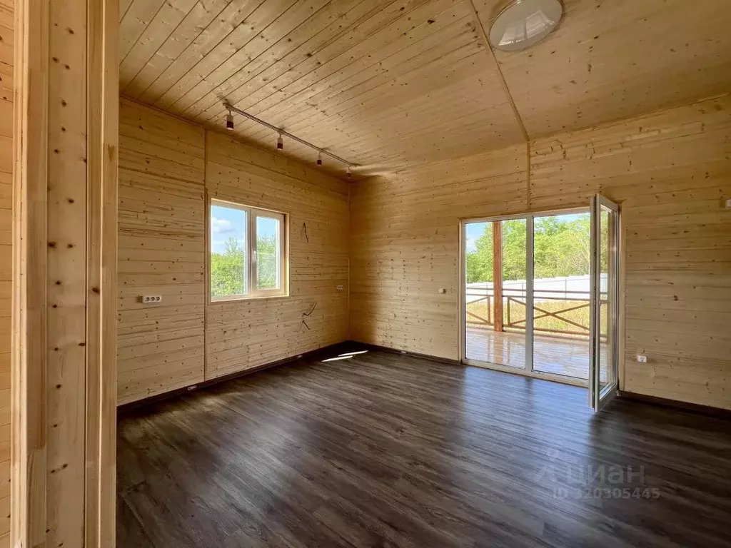 Дом в Приморский край, Надеждинский район, пос. Соловей-Ключ ул. ... - Фото 0