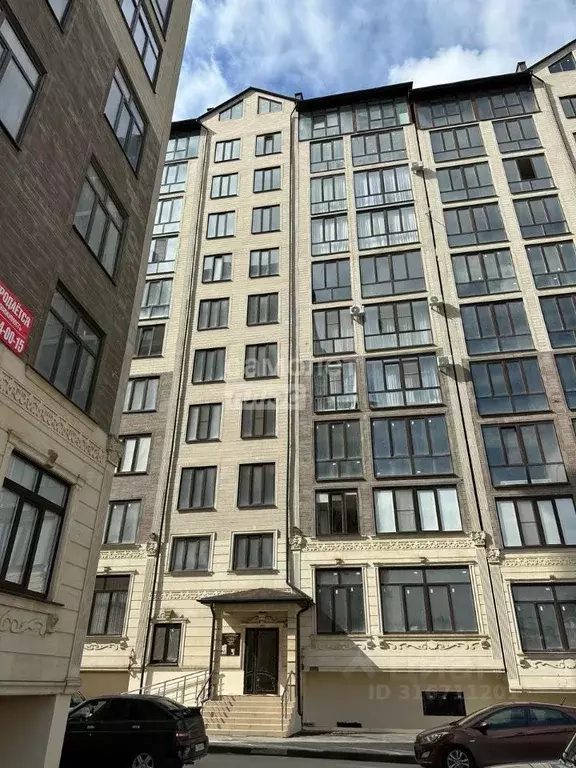 2-к кв. Кабардино-Балкария, Нальчик ул. Тарчокова, 31к1 (74.0 м) - Фото 0