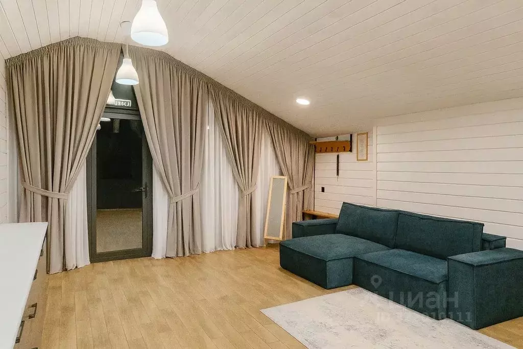 Дом в Дагестан, Дербентский район, с. Хазар ул. Мира, 1 (80 м) - Фото 1