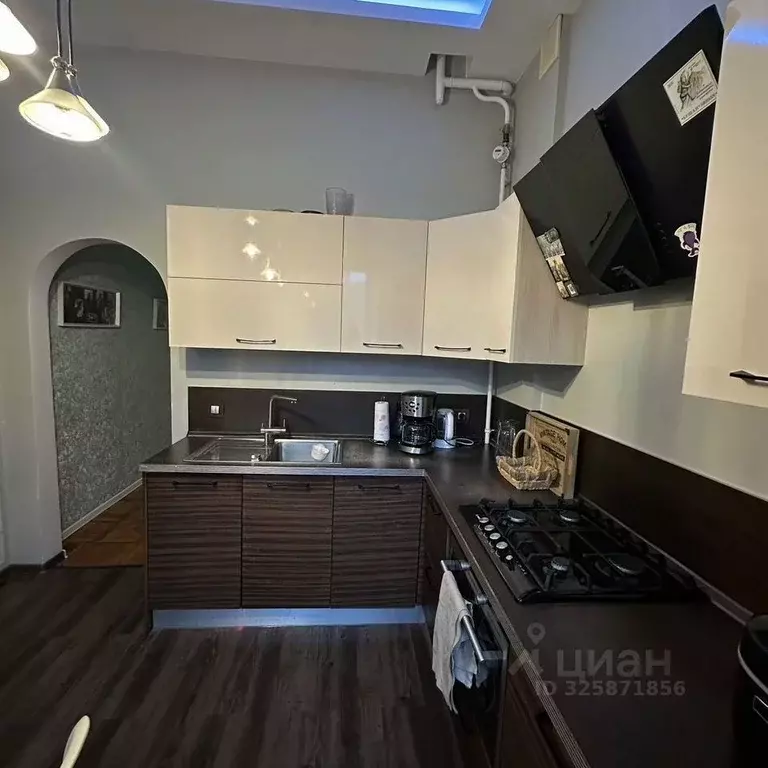 3-к кв. Санкт-Петербург Английский просп., 21/60 (88.0 м) - Фото 0