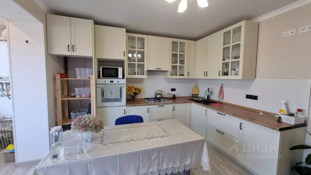 2-к кв. Северная Осетия, Владикавказ ул. Билара Кабалоева, 5 (80.5 м) - Фото 1