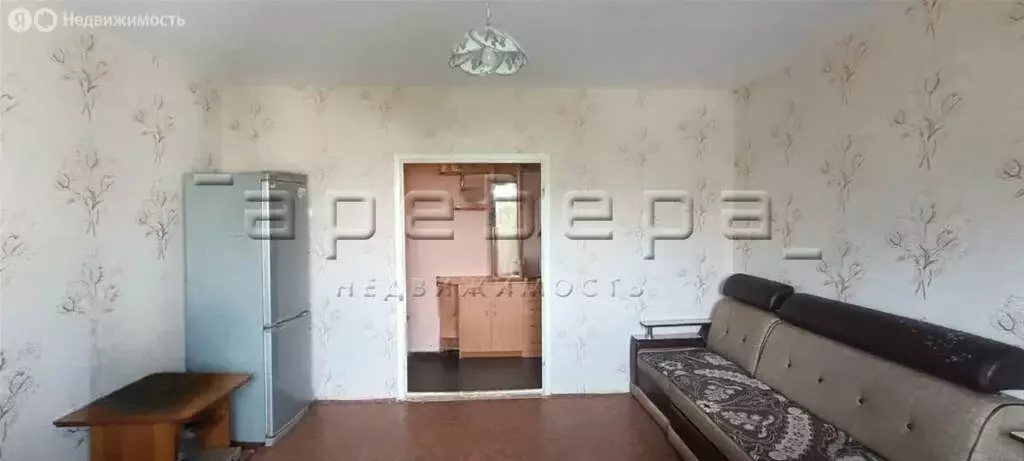 3-комнатная квартира: Красноярск, улица Славы, 11 (66 м) - Фото 0