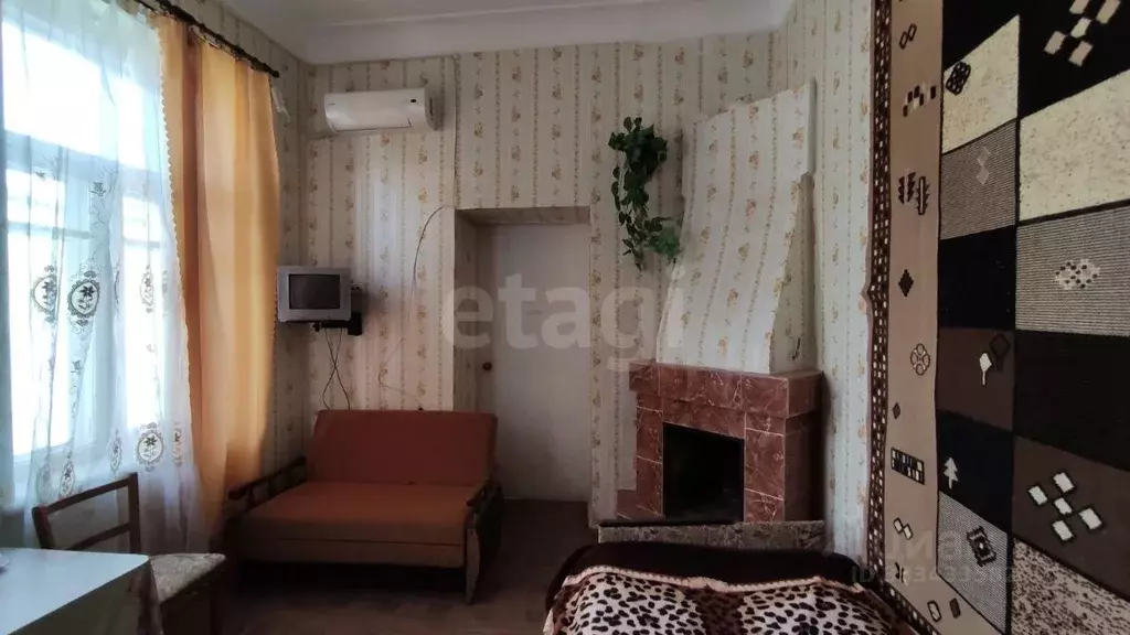 Дом в Крым, Алушта ул. Горького (25 м) - Фото 1
