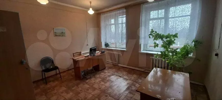 Продажа помещений в здании типографии 190.7 м2 - Фото 1